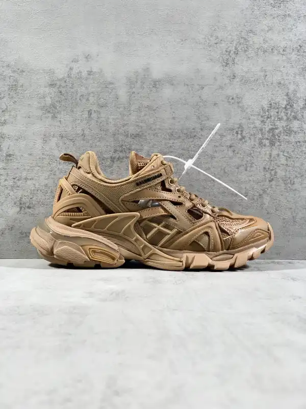 BALENCIAGA TRACK.2