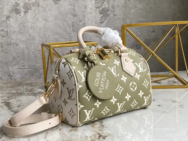 Eliminating the middleman and passing on savings to you. With massive production and tax-free benefits Louis Vuitton SPEEDY BANDOULIÈRE 20