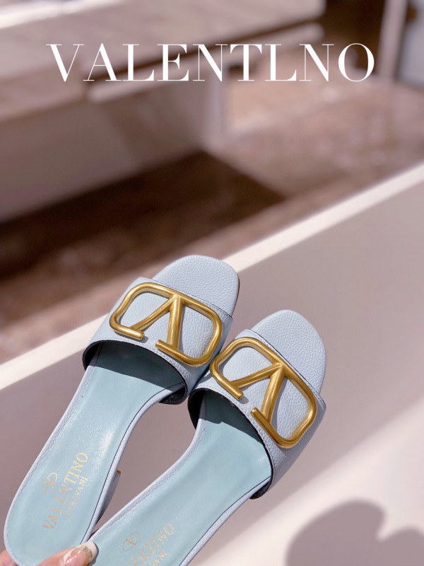 HOT SALE VALENTINO VLOGO SIGNATURE SLIDE SANDAL