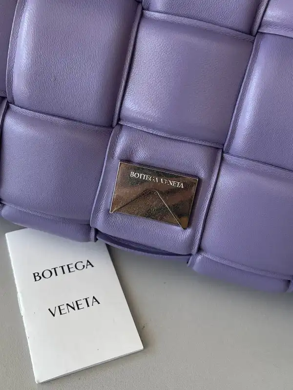 BOTTEGA VENETA CASSETTE