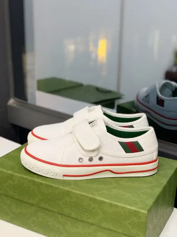 Yupoo bagsoffer GUCCI Tennis 1977 sneaker