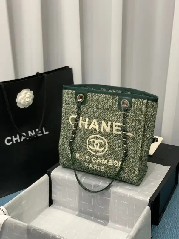 CHANEL SHOPPING BAG