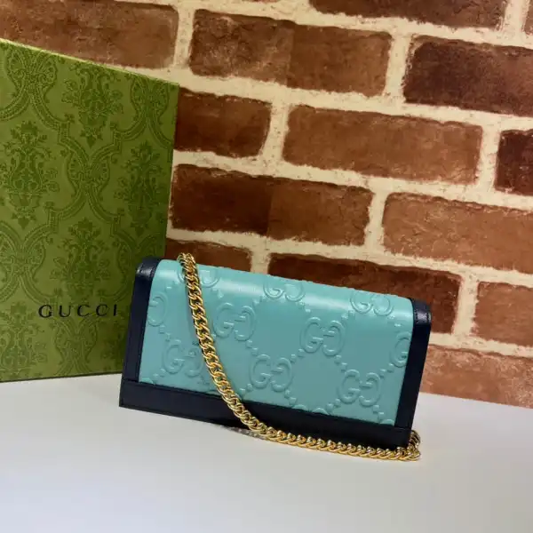 Cheap GUCCI GG wallet with chain