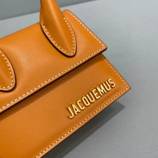 JACQUEMUS Le Chiquito Mini Bag