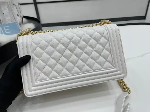 First bag ru CHANEL BOY BAG