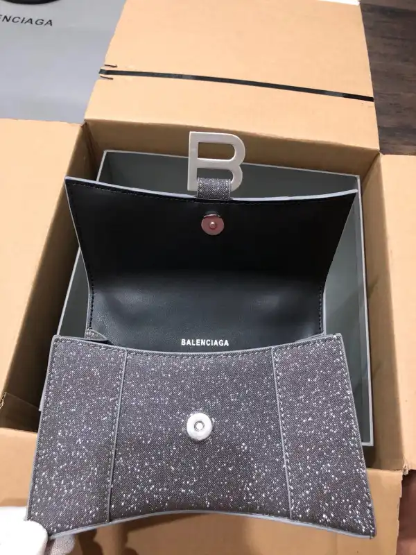 Frstbag ru BALENCIAGA HOURGLASS