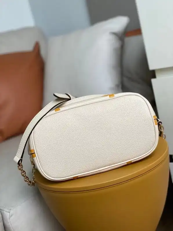 Cheap LOUIS VUITTON MARSHMALLOW