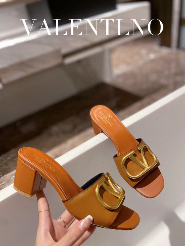 HOT SALE VALENTINO VLOGO SIGNATURE SLIDE SANDAL