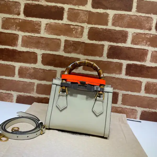 First bag ru Gucci Diana mini tote bag