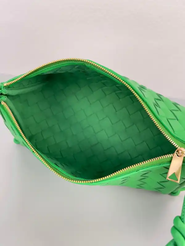 BOTTEGA VENETA Pouch On Strap