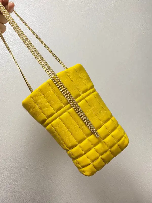 BURBERRY MICRO Lola Bucket Bag