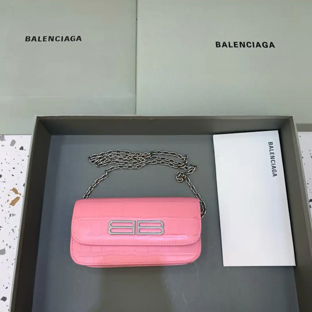 BALENCIAGA WOMEN'S GOSSIP