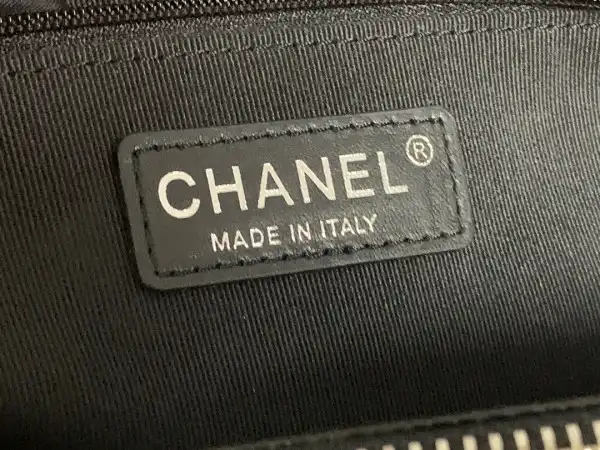 CHANEL TOTE BAG