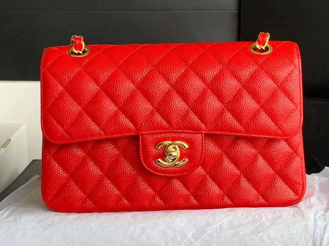 CHANEL FLAP BAG 23CM