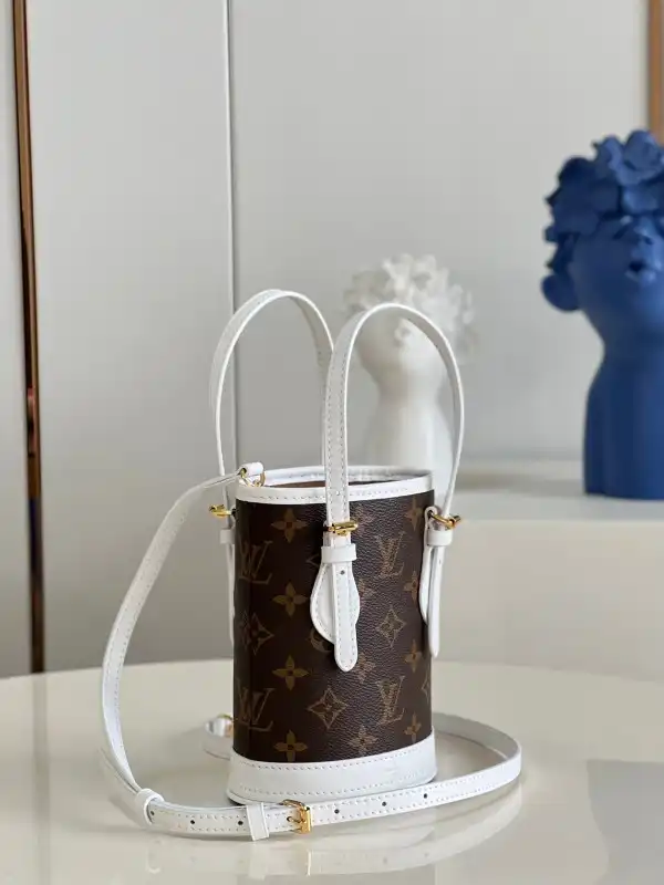 LOUIS VUITTON NANO BUCKET