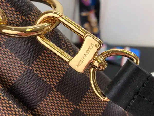 First Bag Ru LOUIS VUITTON Odéon tote pm