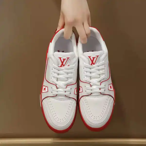 Bagsoffer LOUIS VUITTON TRAINER SNEAKER