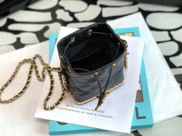 CHANEL SMALL BUCKET WITH CHAIN