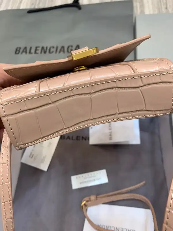 Bagsoffer yupoo BALENCIAGA HOURGLASS