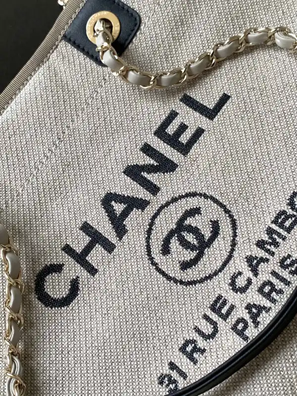 CHANEL SHOPPING BAG