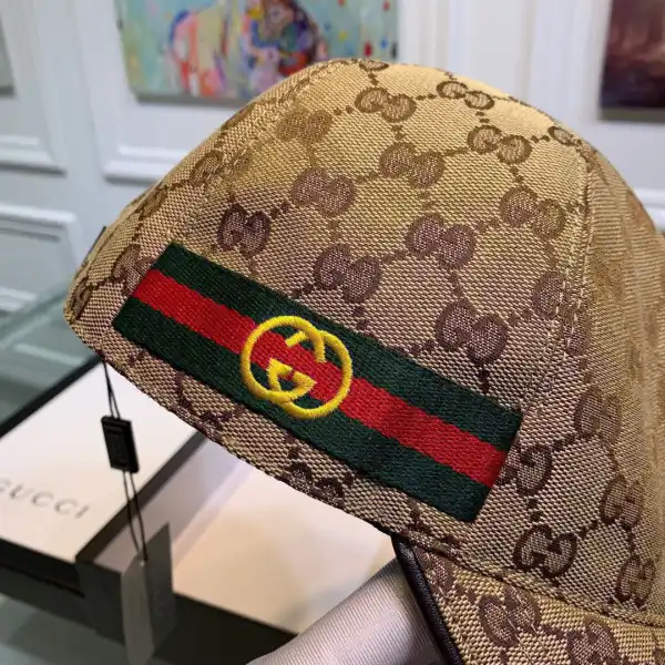 First bag ru GUCCI HAT