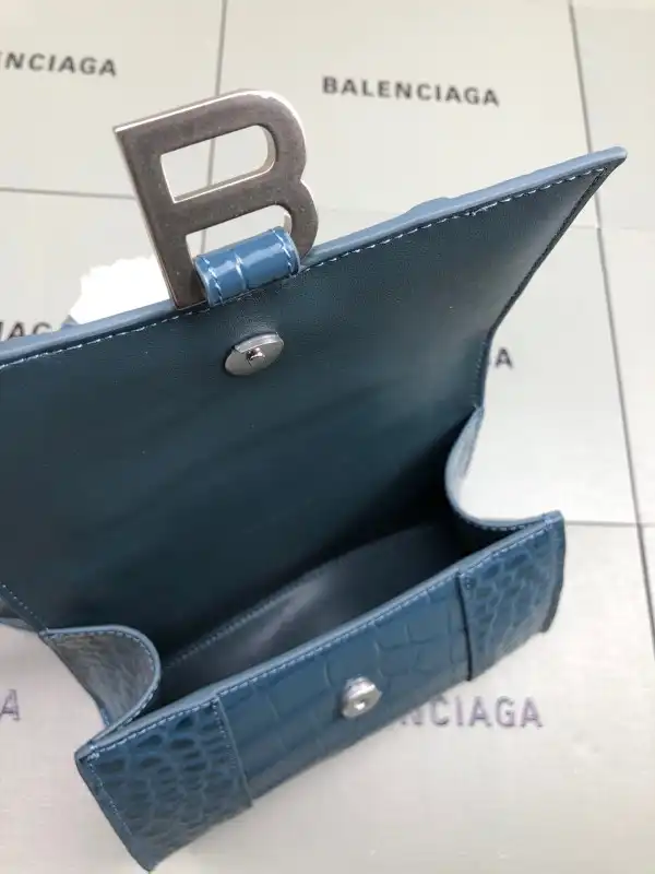 Bagsoffer BALENCIAGA HOURGLASS