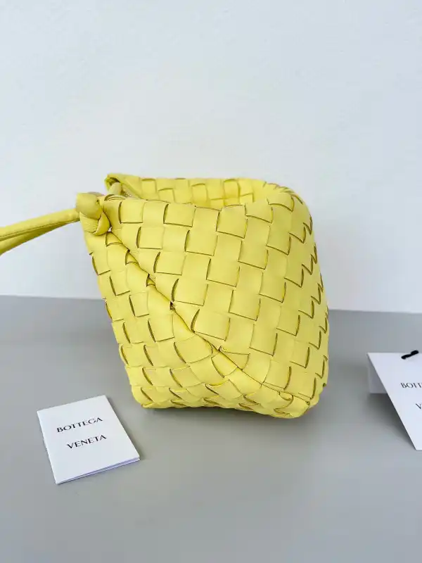 BOTTEGA VENETA Turn