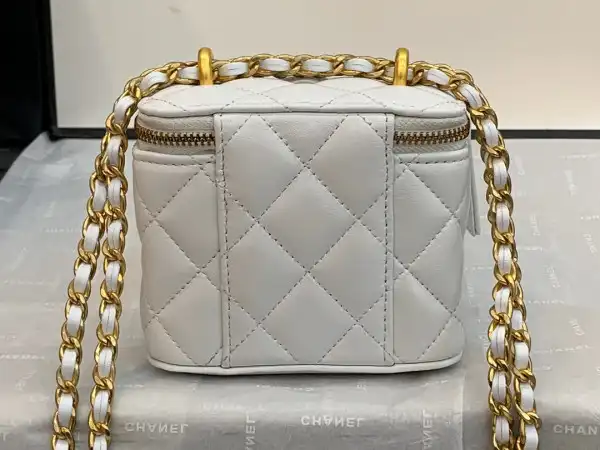 CHANEL SMALL VANITY WITH CHAIN