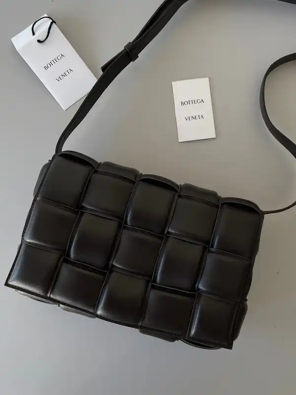 BOTTEGA VENETA CASSETTE