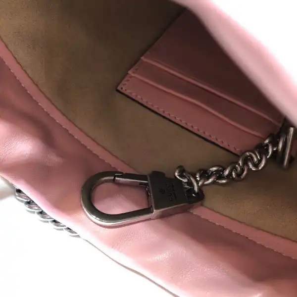 GUCCI GG Marmont mini bucket bag