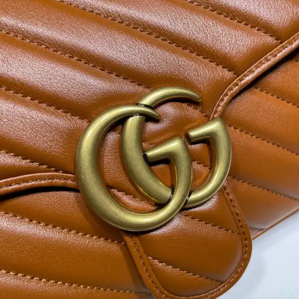 Gucci GG Marmont 26CM