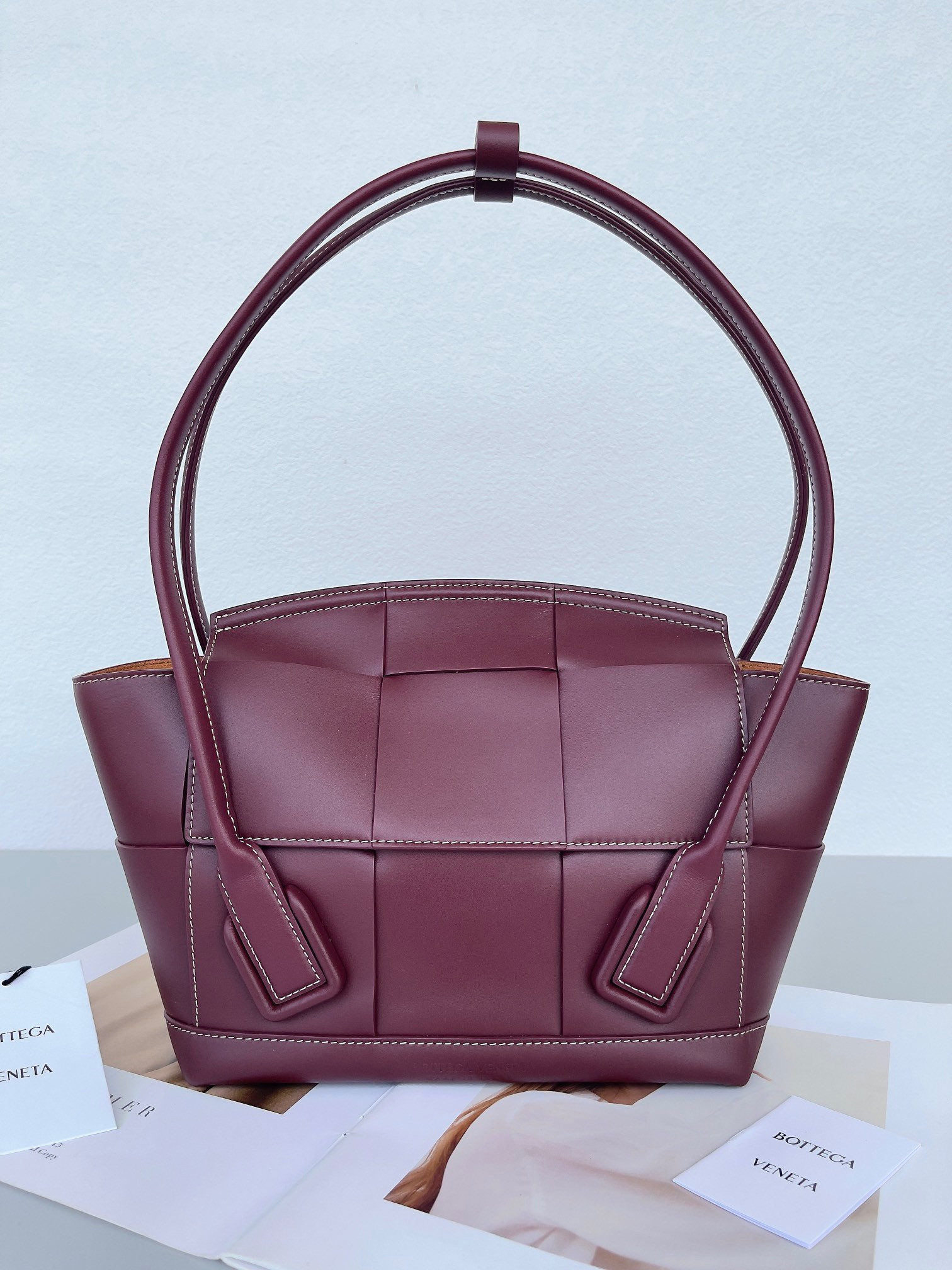 HOT SALE BOTTEGA VENETA ARCO