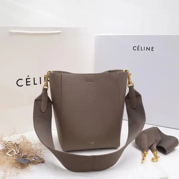 CELIN* SANGLE BUCKET