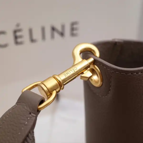 CELIN* SANGLE BUCKET