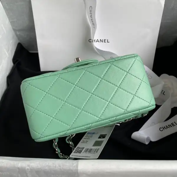 CHANEL FLAP BAG 17CM