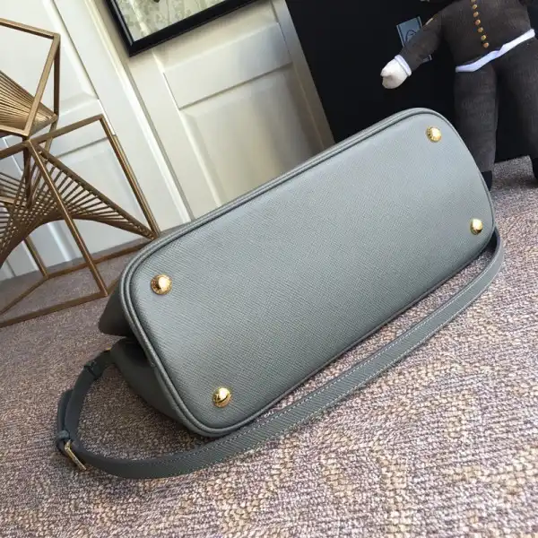 Bagsoffer PRADA Double Bag