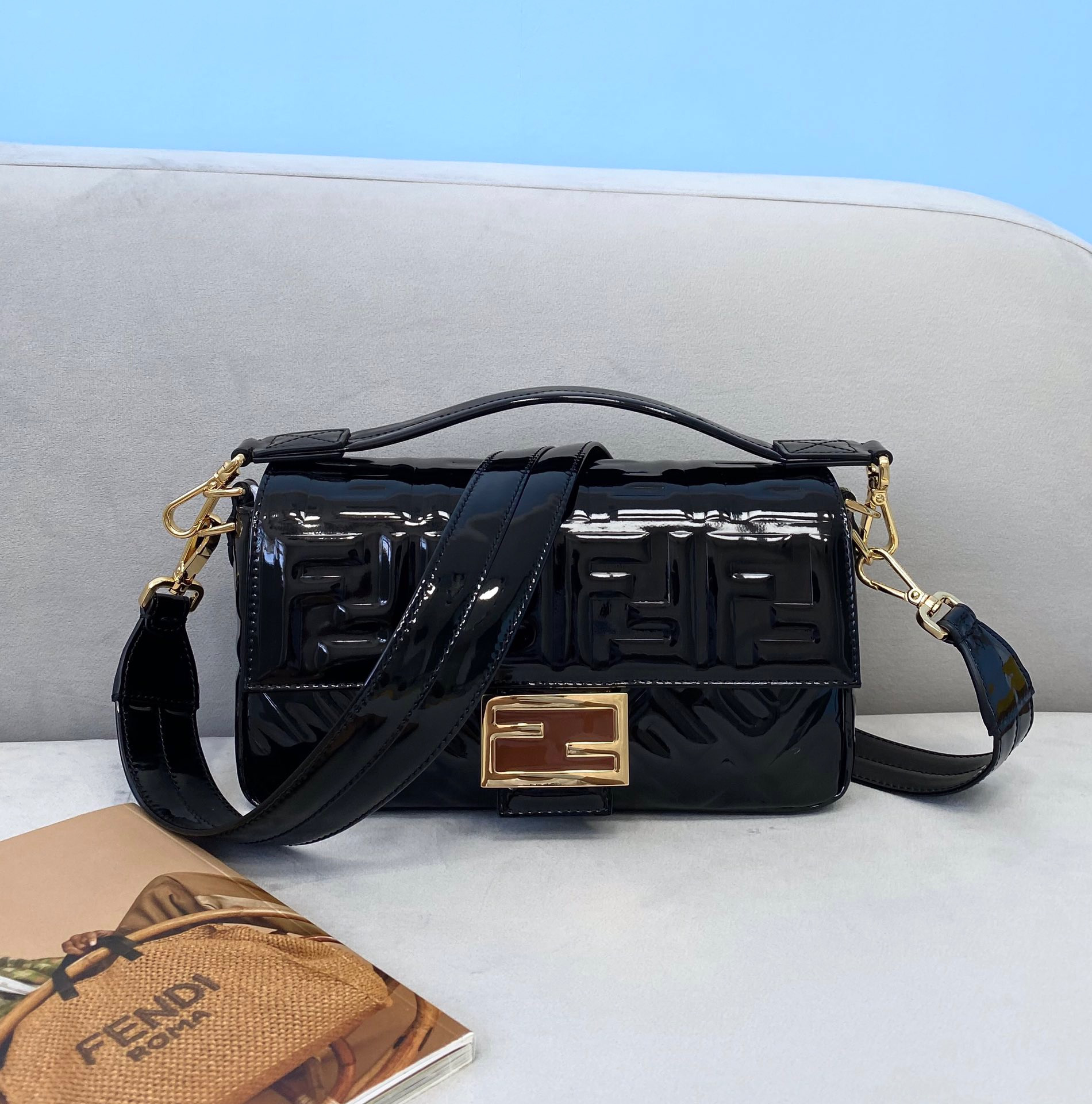 FENDI BAGUETTE