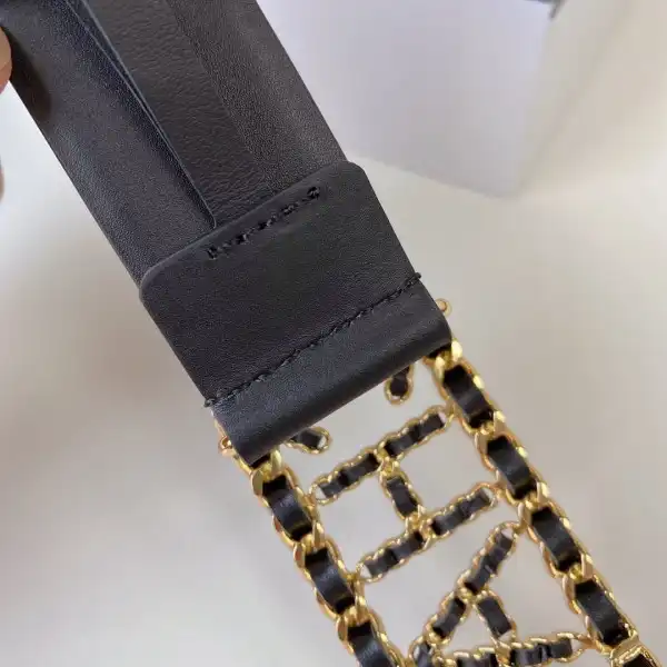 CHANEL BELT