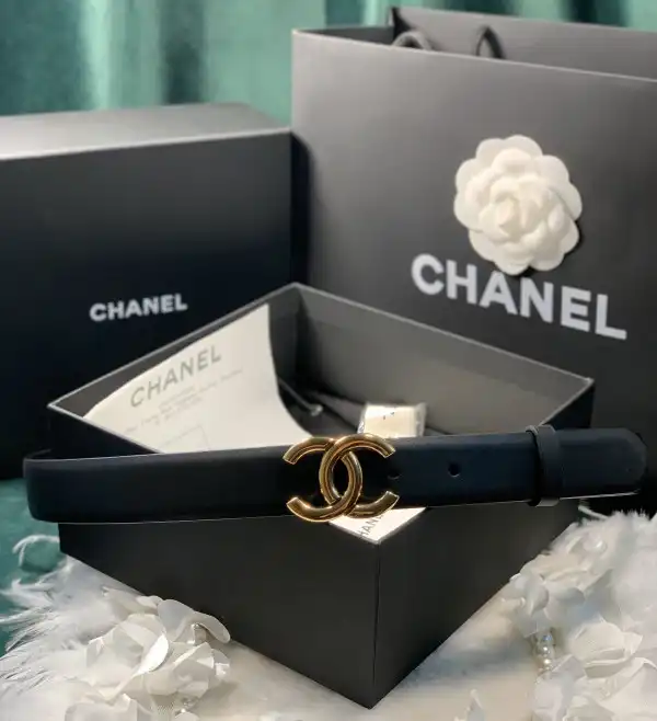 CHANEL BELT