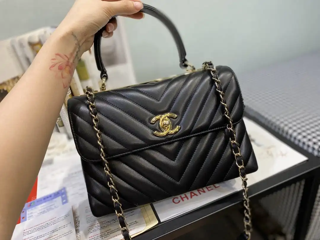 CHANEL TRENDY BAG