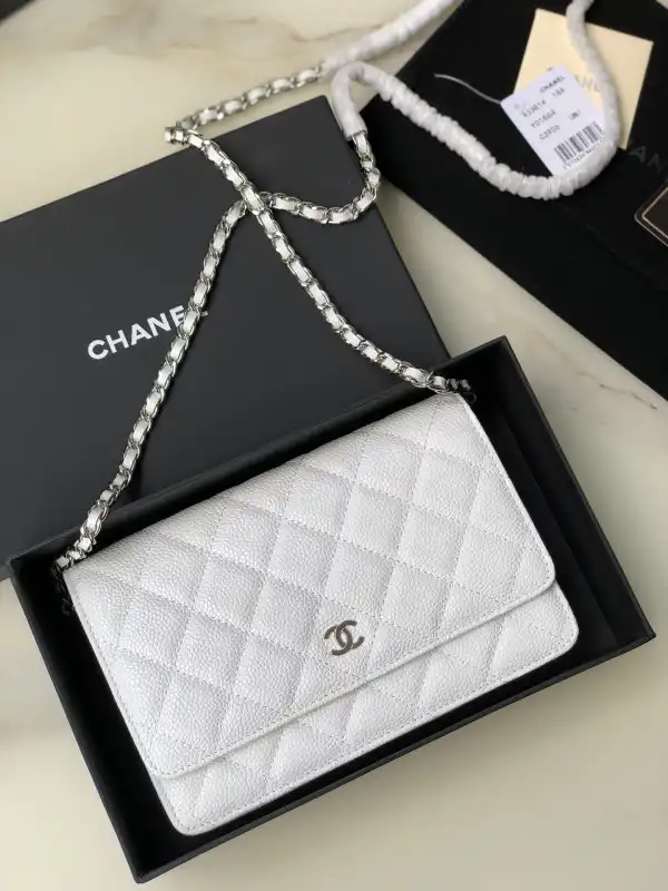 CHANEL CHAIN WALLET CAVIAR