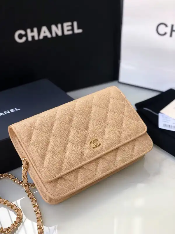 First Bag Ru CHANEL CHAIN WALLET CAVIAR