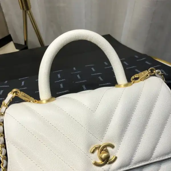 CHANEL COCO HANDLE