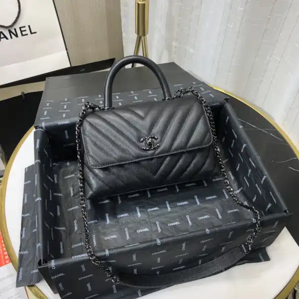 CHANEL COCO HANDLE