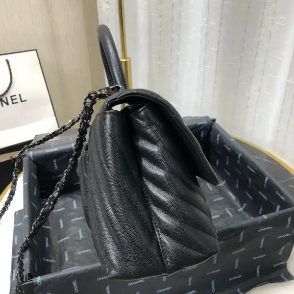 CHANEL COCO HANDLE