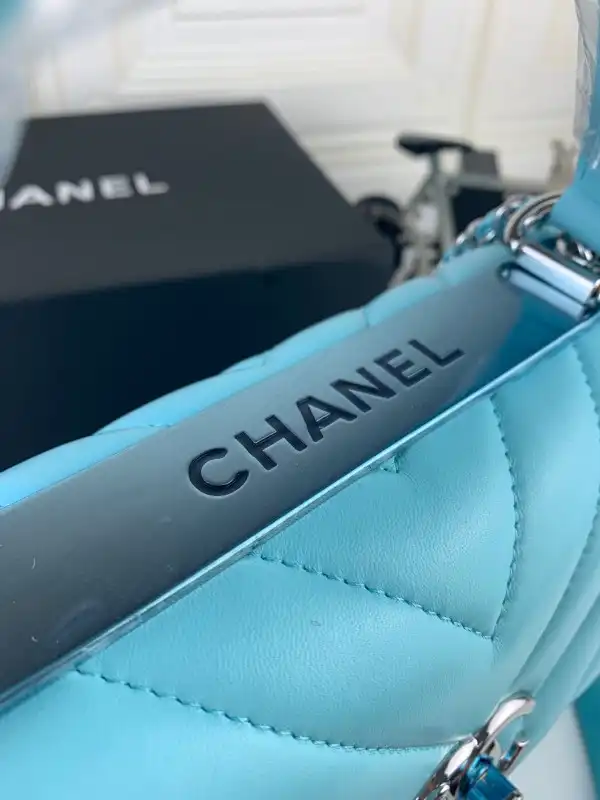 CHANEL TRENDY BAG