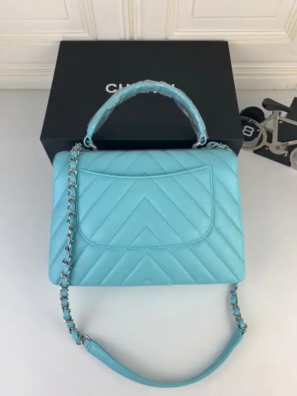 CHANEL TRENDY BAG