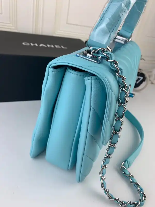 CHANEL TRENDY BAG