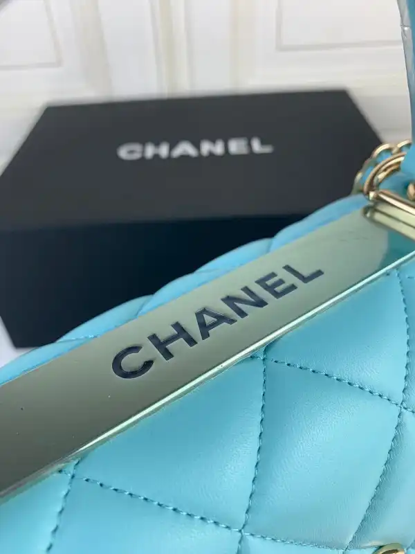 CHANEL TRENDY BAG