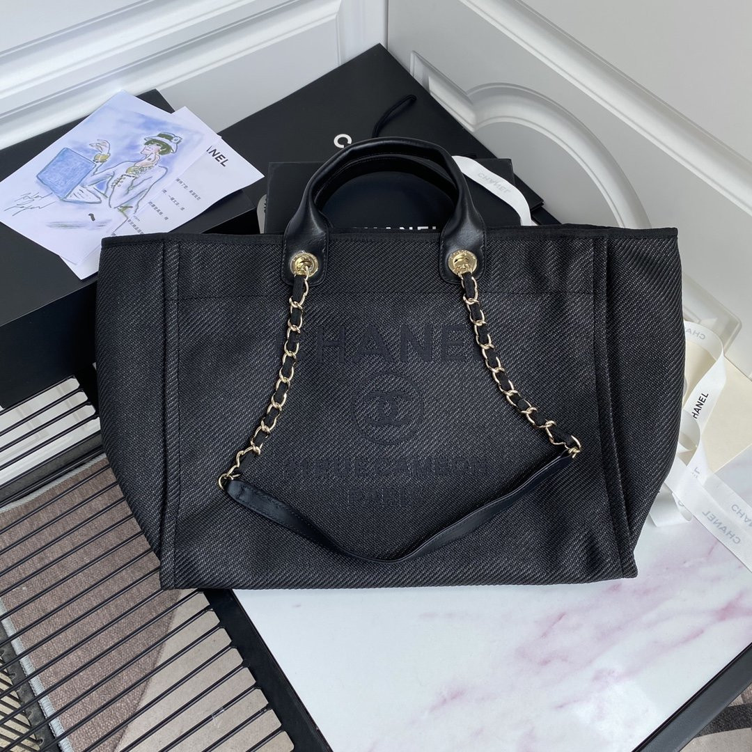 CL TOTE BAG